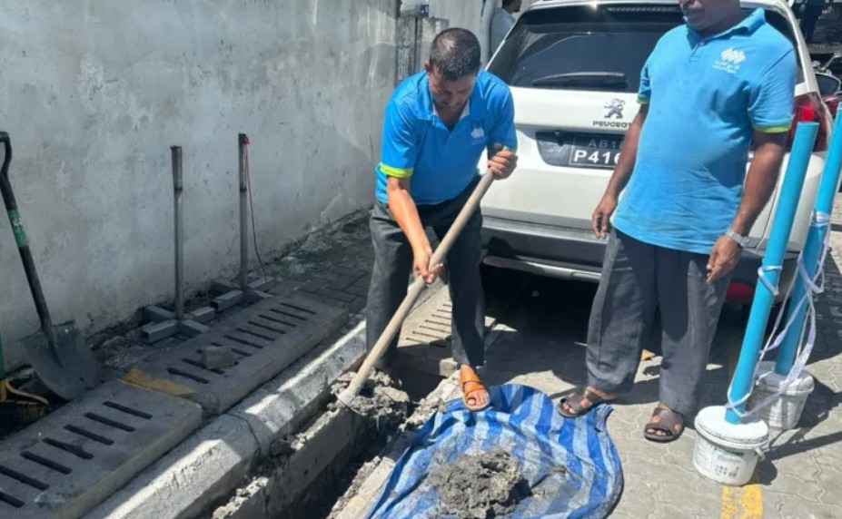 ސިޓީ ކައުންސިލުން ކާނުތައް ސާފުކުރުމަށް ކުރާ މަސައްކަތުގައި މިނިސްޓްރީން ބައިވެރިވާން ނިންމައިފި
